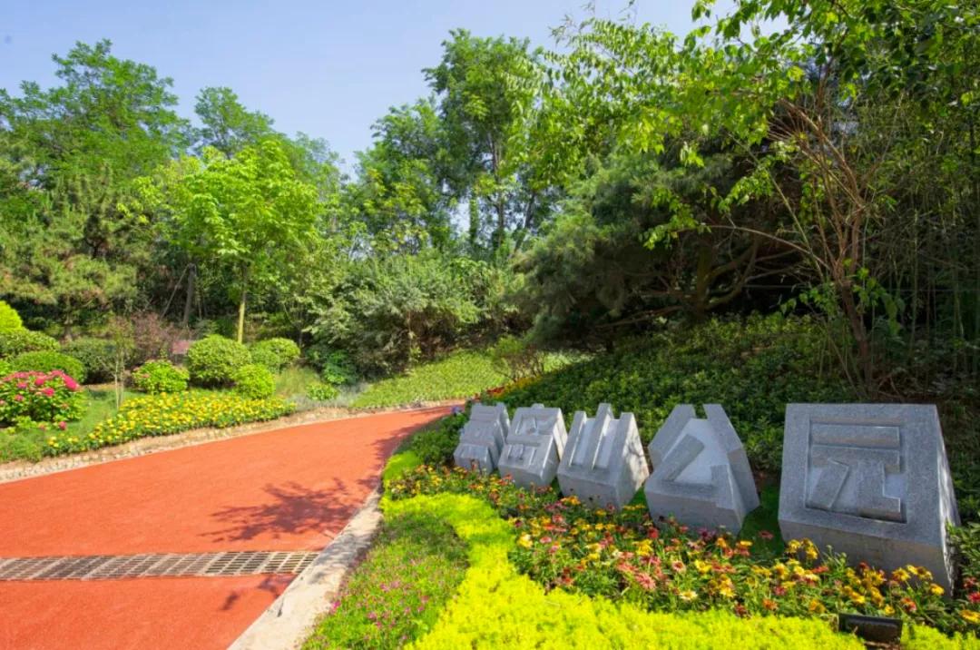 2号线沿线游玩攻略,南京二号线游玩攻略