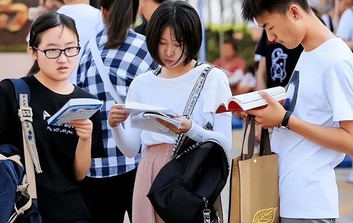 各个省份高考分数线一览表,去年天津高考录取分数线是多少