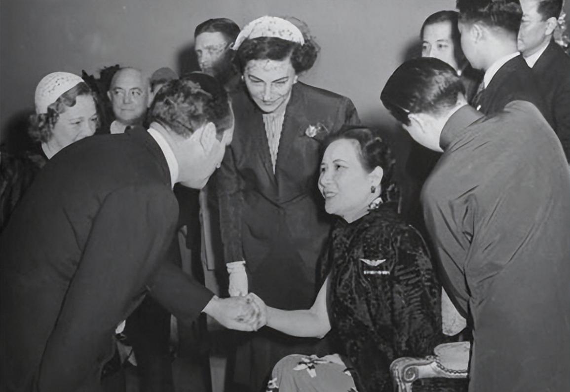 慈禧夜明珠在洛克菲勒的博物馆里,洛克菲勒家族买走慈禧的夜明珠