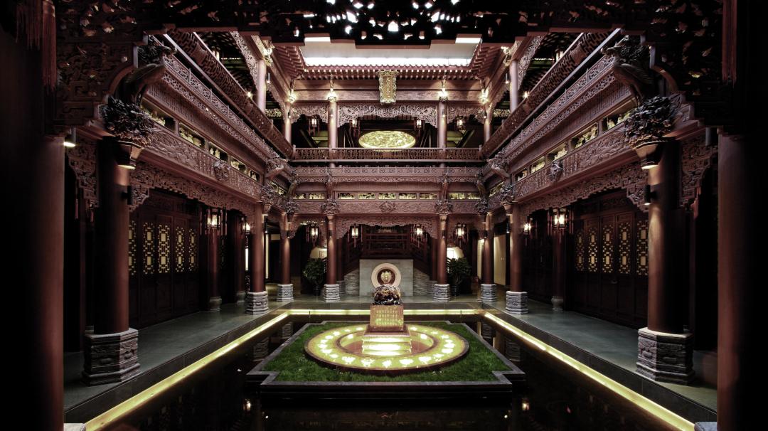 他用古法造400平方米房子,他用古法造400私宅