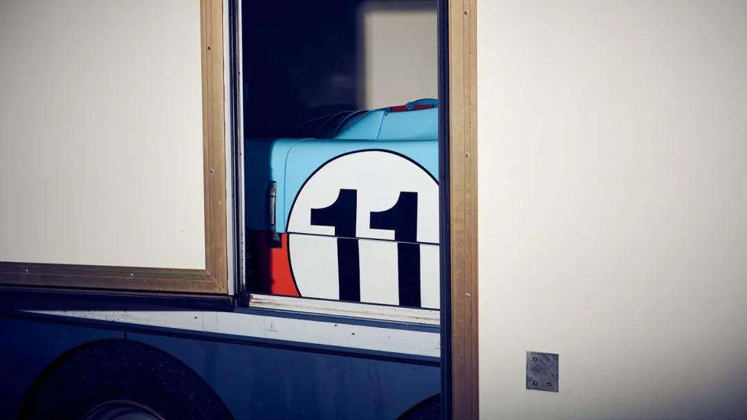 全球最大中古赛车二手贩子联手德国富商囤了一屋子Gulf赛车！