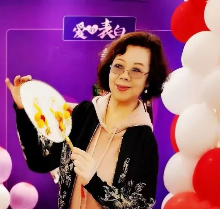 全国铁道兵战友通讯录,铁道兵战友网女兵图片