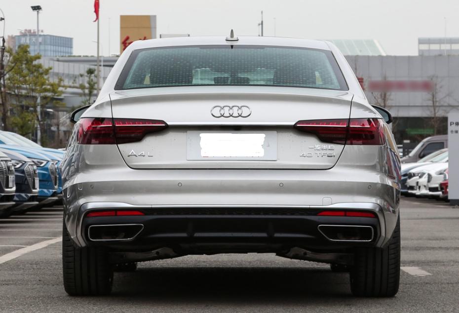奥迪a6与a4驾驶感受区别,奥迪a4l45quattro驾驶感受