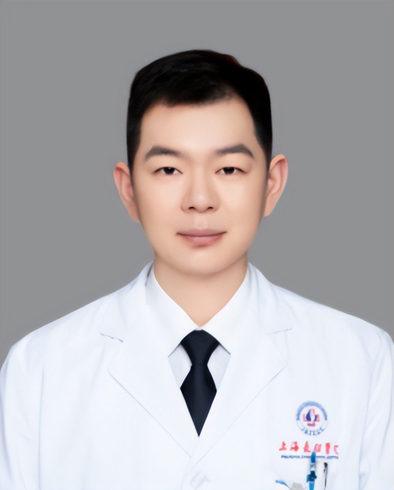 感染后稍微活动喘胸闷心悸,pjp感染