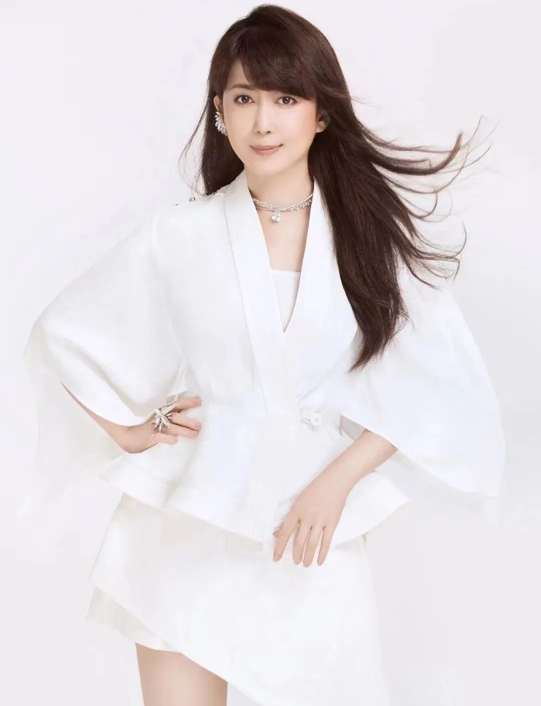 孟庭苇光阴流逝,圆圆的月亮圆圆的脸孟庭苇完整版