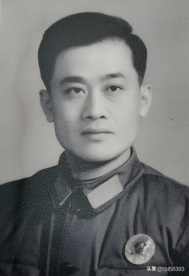 徐生：两代军报人挥泪送别一代著名报人林兆义将军