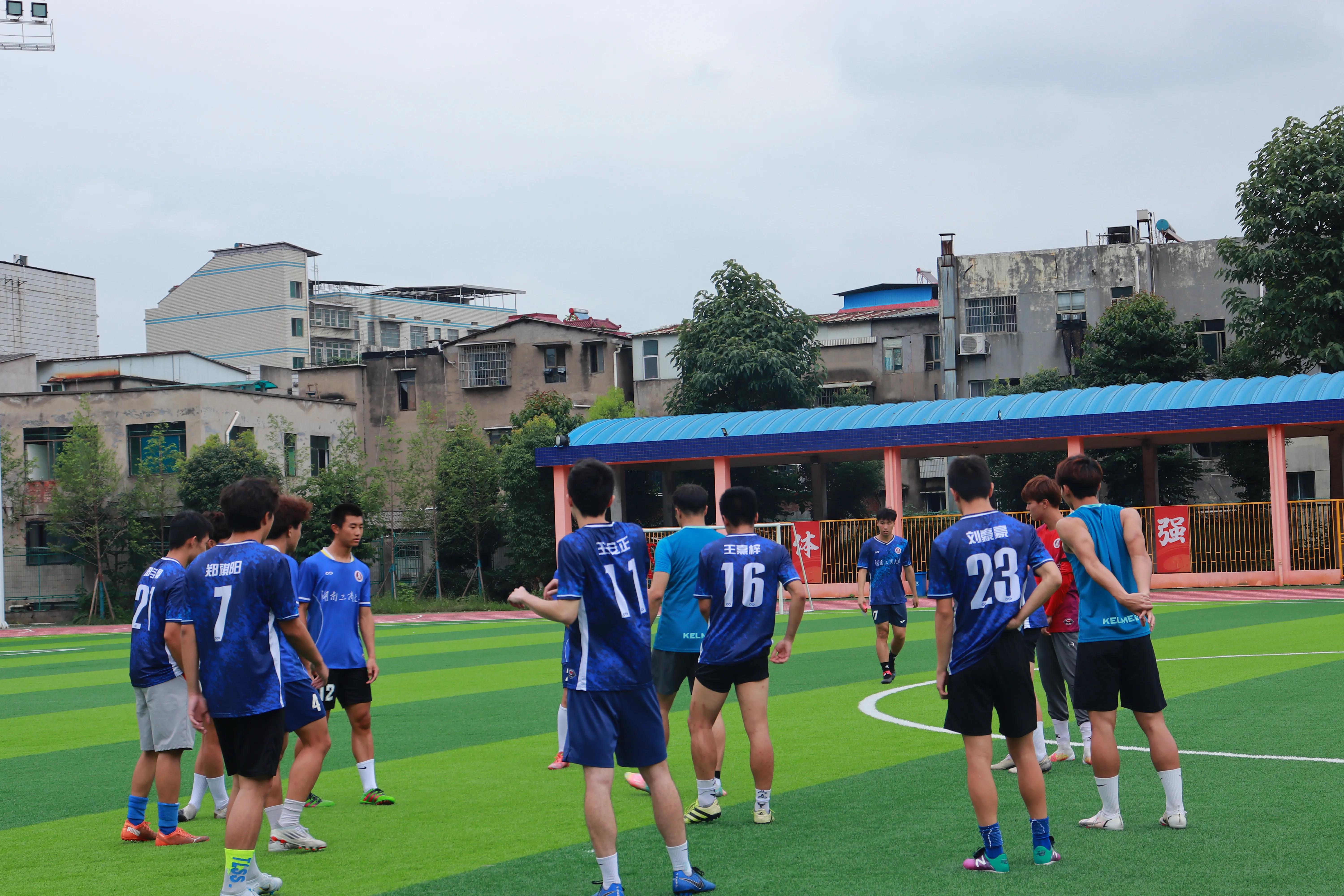 湖南工商大学11届足球赛,湖南工商大学6周年庆