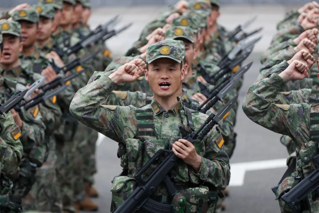 军营青春视频,镜头下的军营青春岁月