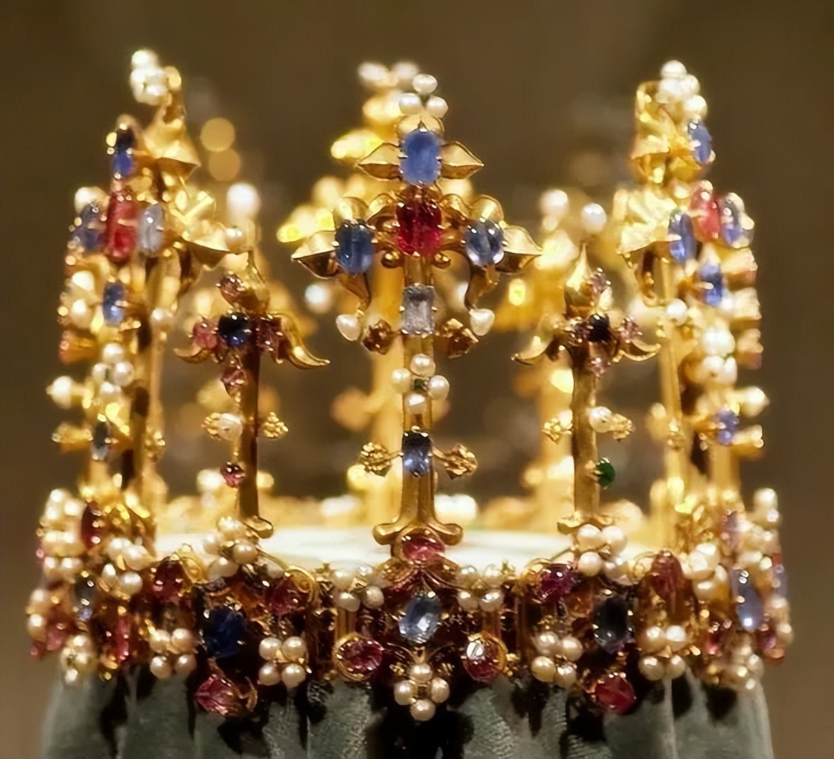 历史上有故事的珠宝,历史著名珠宝的故事