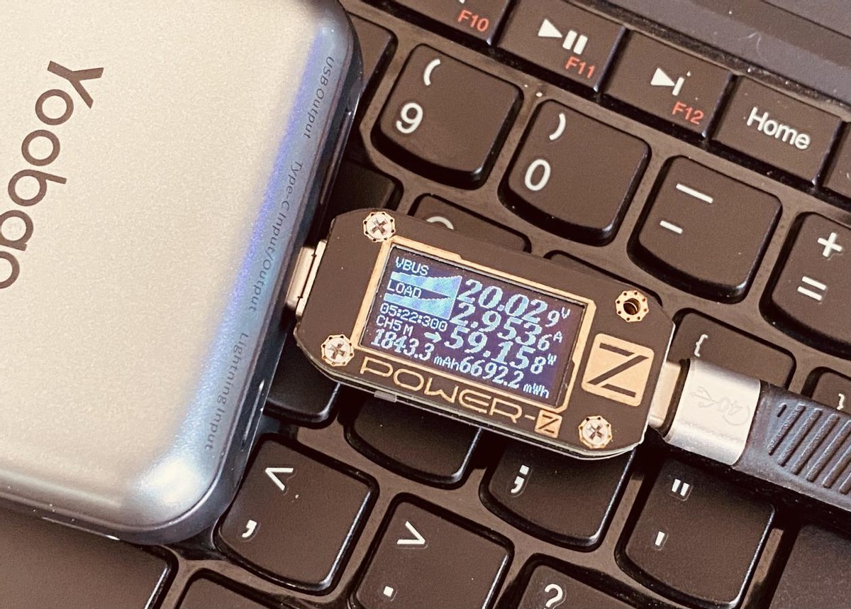 羽博2万毫安移动电源测评,宇舶65w移动电源