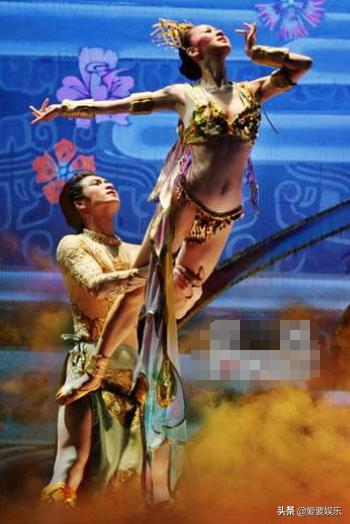 “人体模特”汤加丽:当年写真集卖脱销,成名背后的得与失