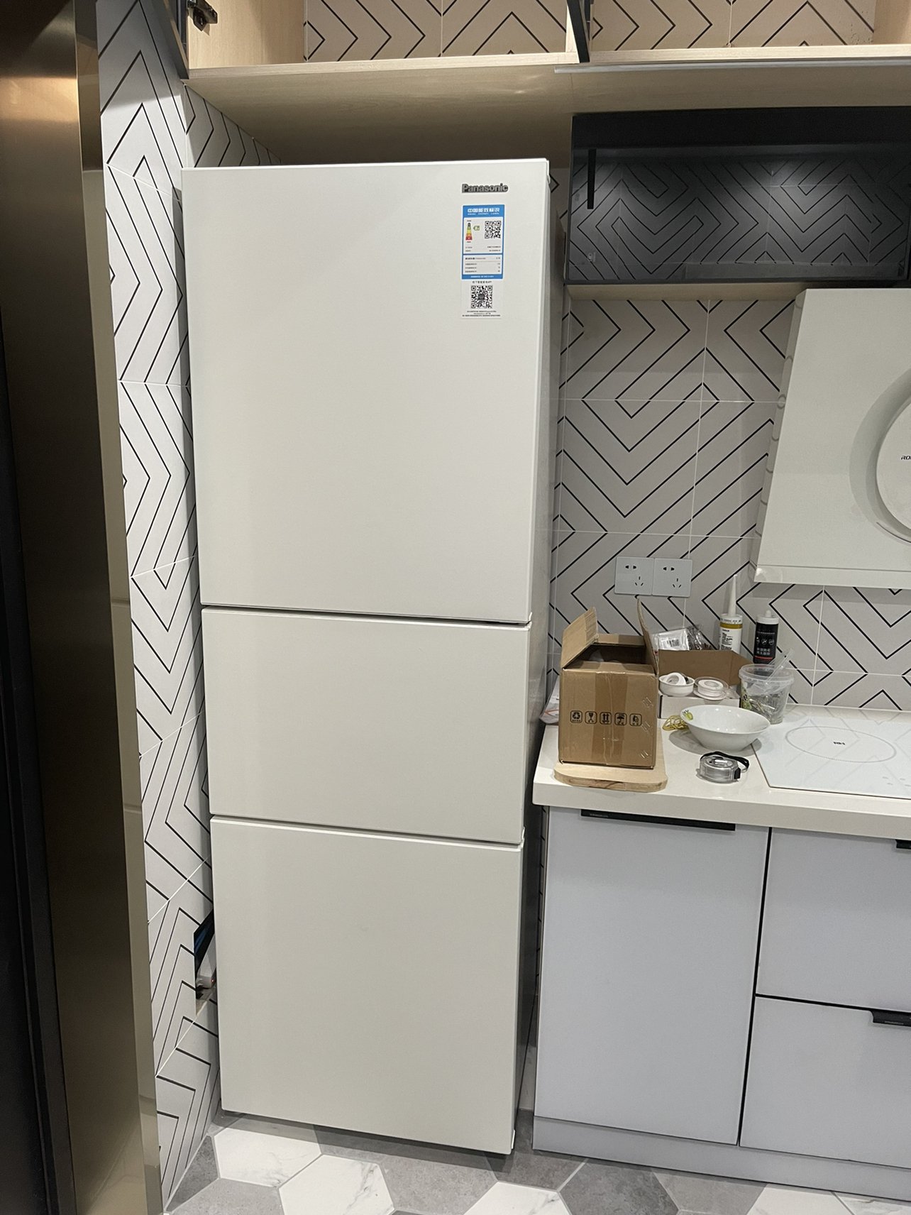 换了三次冰箱,换了3台冰箱