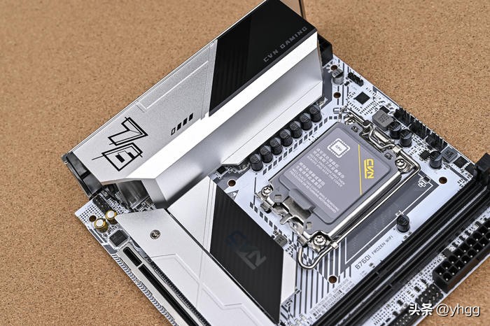 七彩虹主板b760和影驰760,七彩虹b760冰霜对比影驰b760