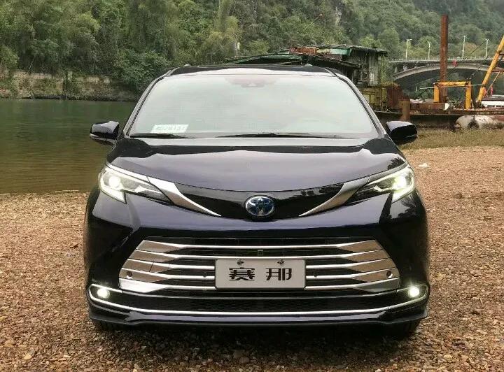 丰田赛那美,丰田赛那汽车