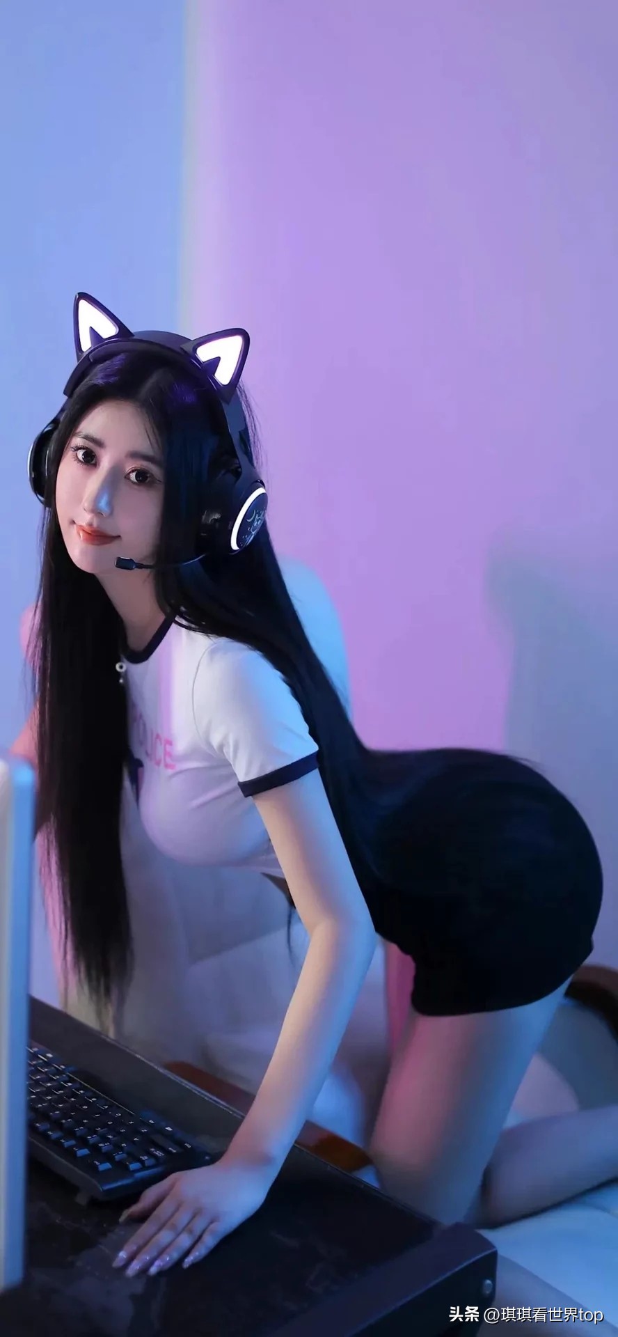 鎶栭煶缃戠孩铚滆湝璺汉瑙嗚,缃戠孩濂崇铚滆湝