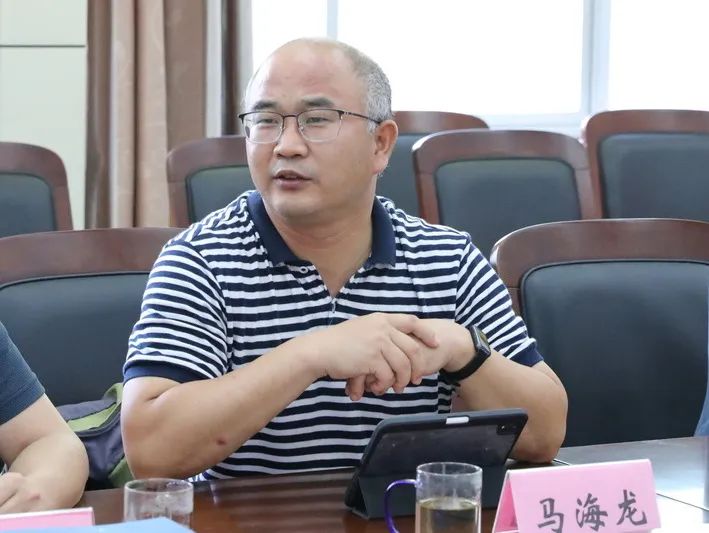 创新优化集智协同—绍兴市建功中学科学家教育思想研讨会顺利举行