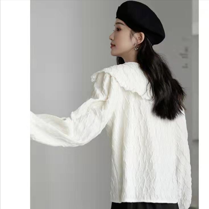 春天，原来甜妹喜欢穿它