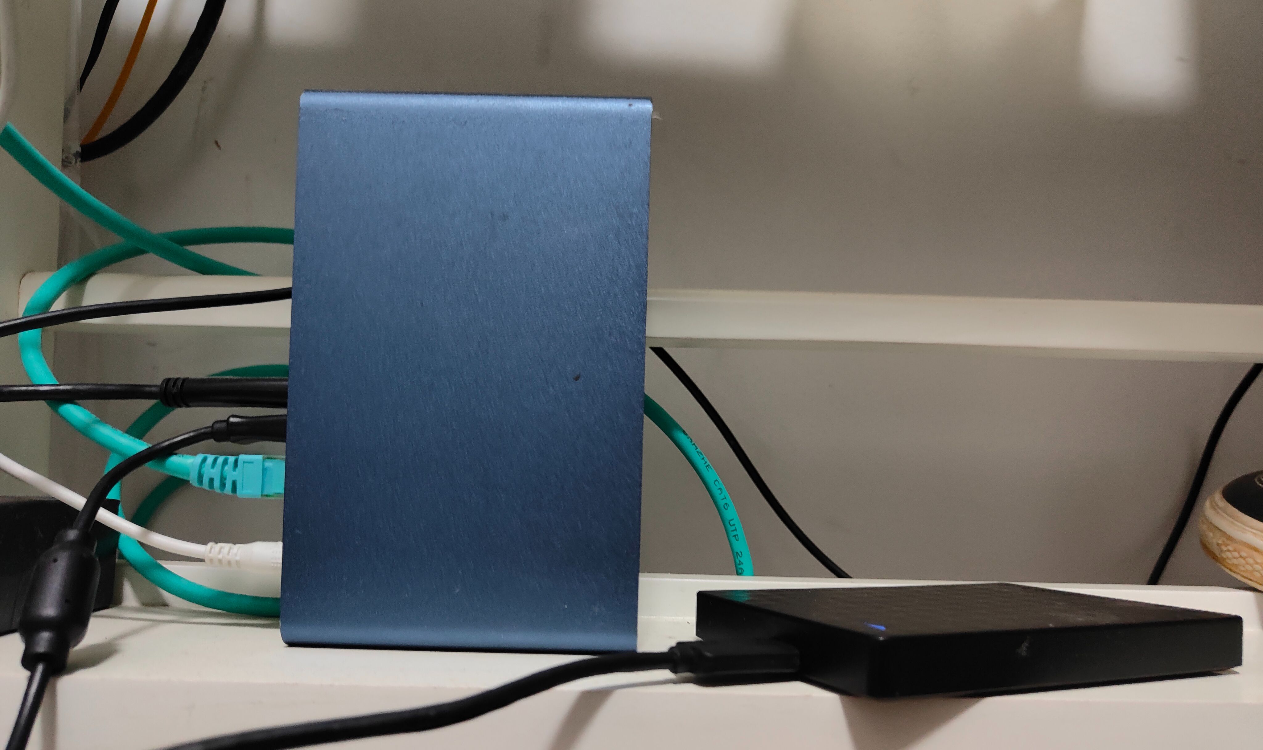 尝试硬盘+网盘我上车了NAS，小白第一款威联通TS-262C+红盘养成记