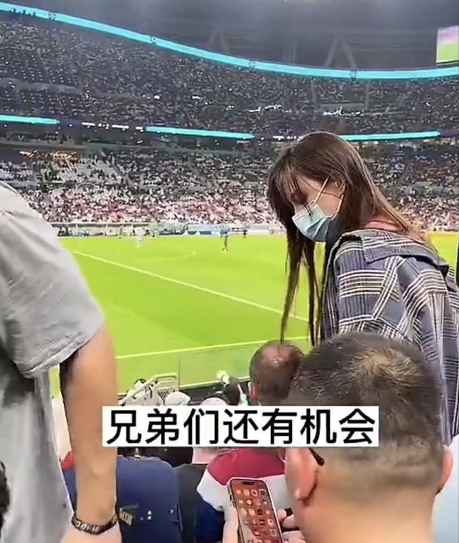 董老厮看球偶遇马凡原视频,董老厮偶遇马凡舒原视频