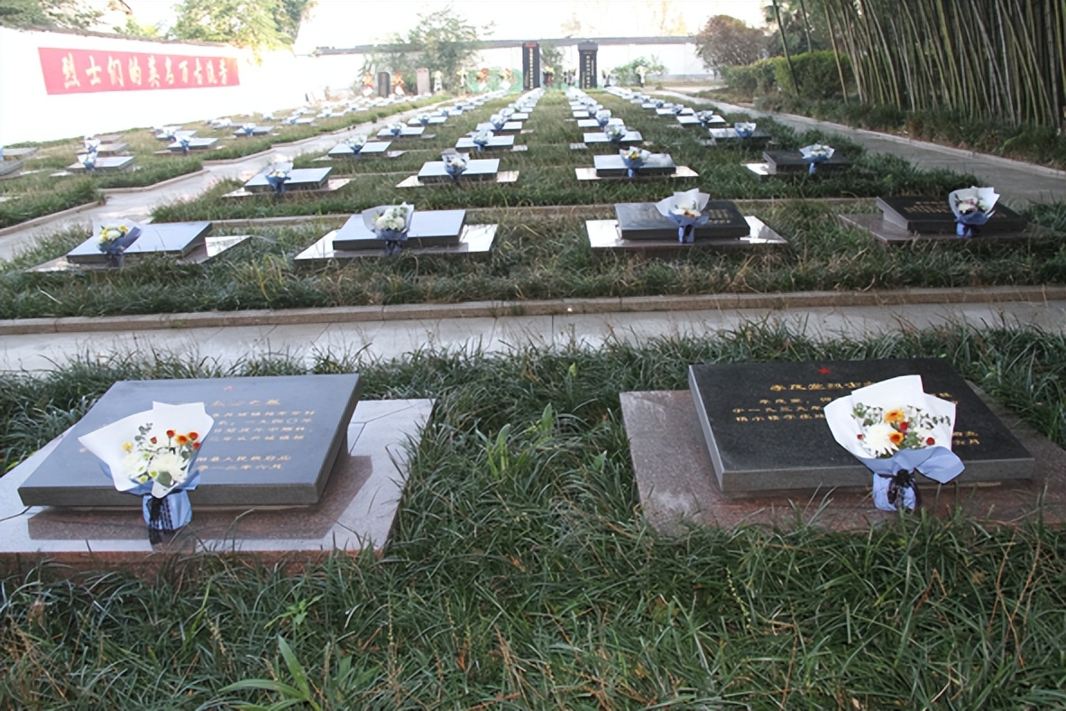 越西开展缅怀革命先烈活动,祭奠抗日革命先烈仪式