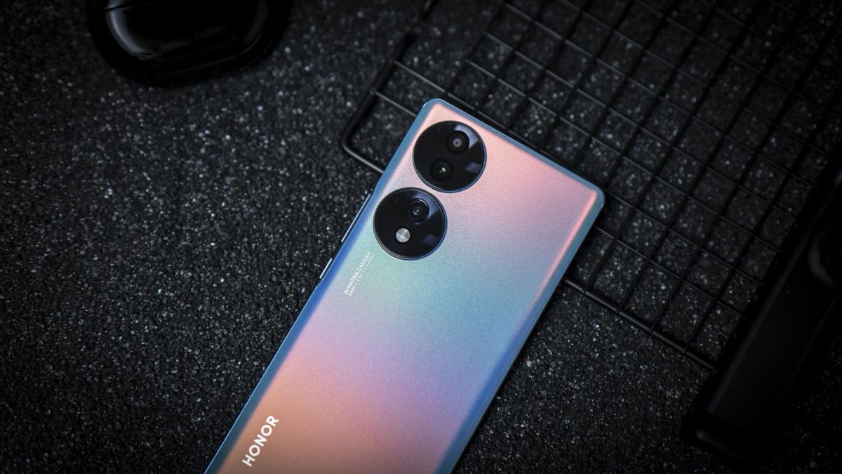 6月7日首销，2699元起让你自带“主角”光环，荣耀70上手评测