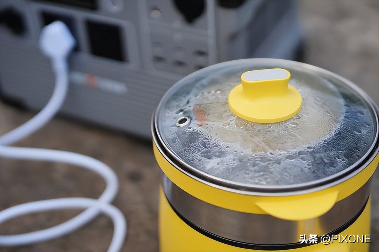 百克龙户外电源对比电小二,百克龙户外电源测评