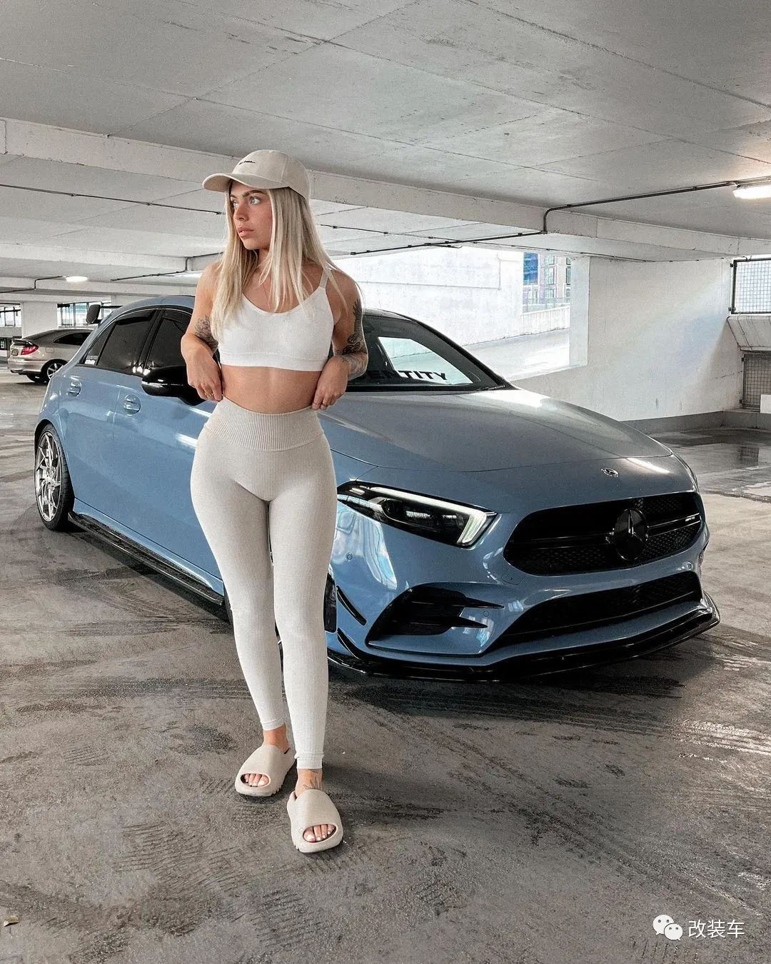 奔驰车模amga35,奔驰c级小姐姐改装