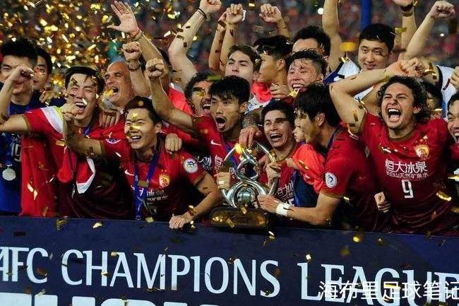 国足基本工资多少,国足税前300万年薪实际到手多少