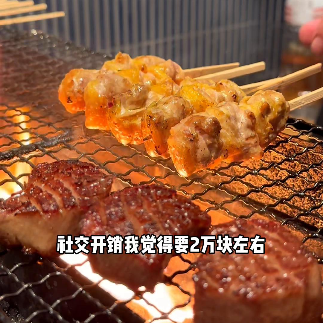 香港中产一个月工资多少,香港普通人一个月开销多少