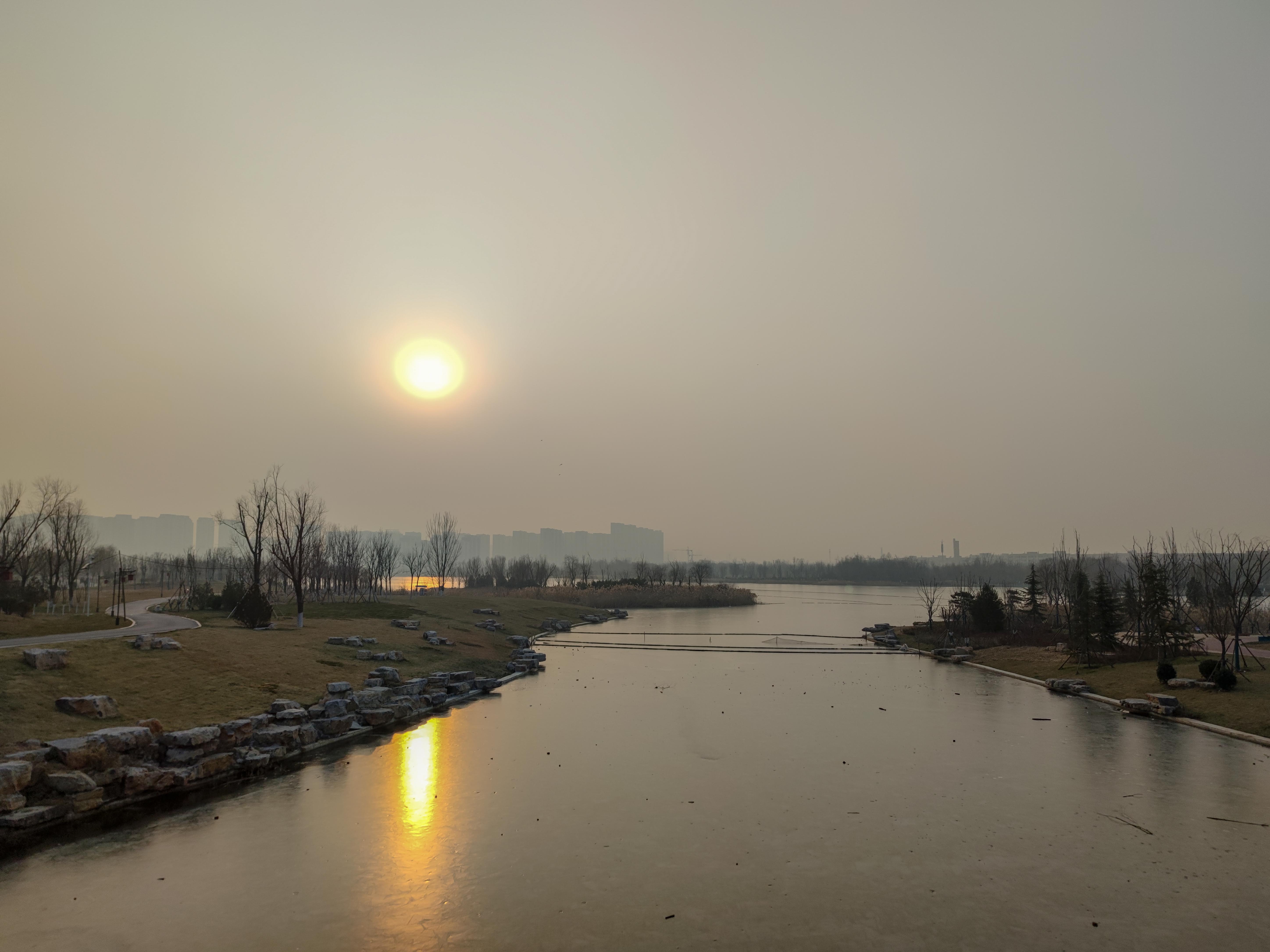 济南市大美华山,城市静谧