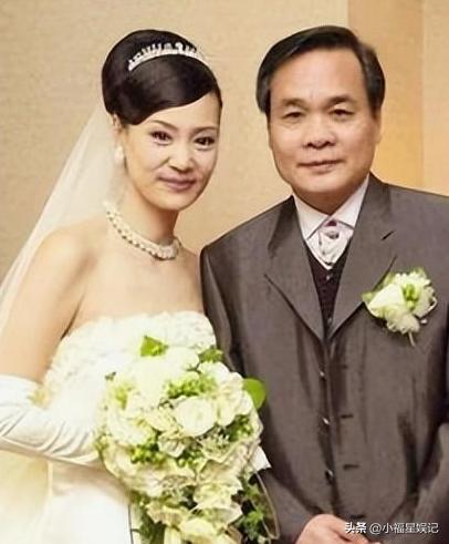 长相苦命相五位女星,天生富贵相的十位女星