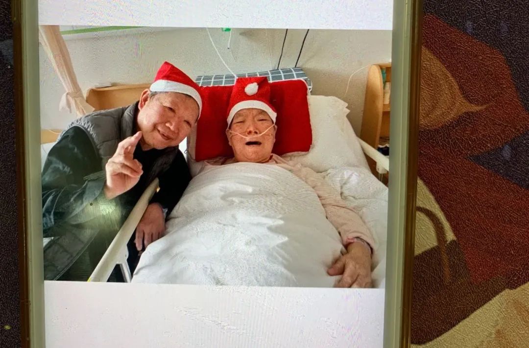 为老人洗澡：499一次，有人11年没洗，有的长疮，用洗澡恢复尊严