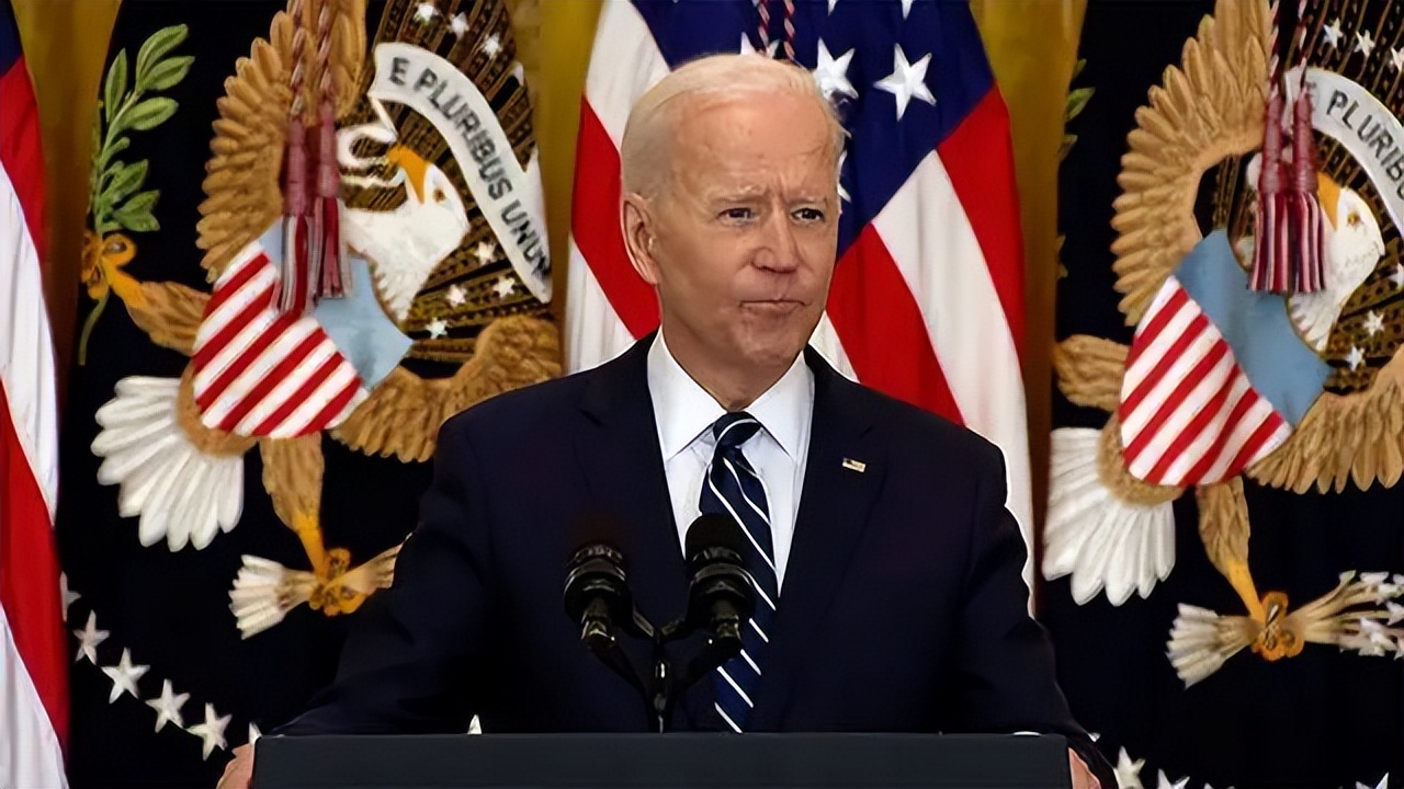 拜登鼓吹中国“经济崩溃”，称已影响各国发展，中方回应堪称一绝