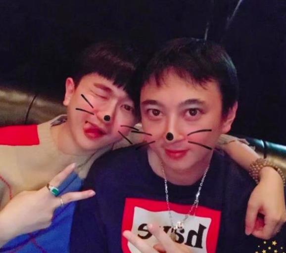 张大大为什么去娱乐圈,张大大为什么认识这么多女艺人