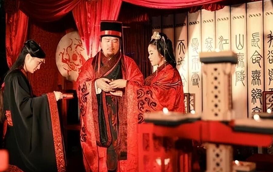 古代最有效的染发秘方,古代染黑发秘方