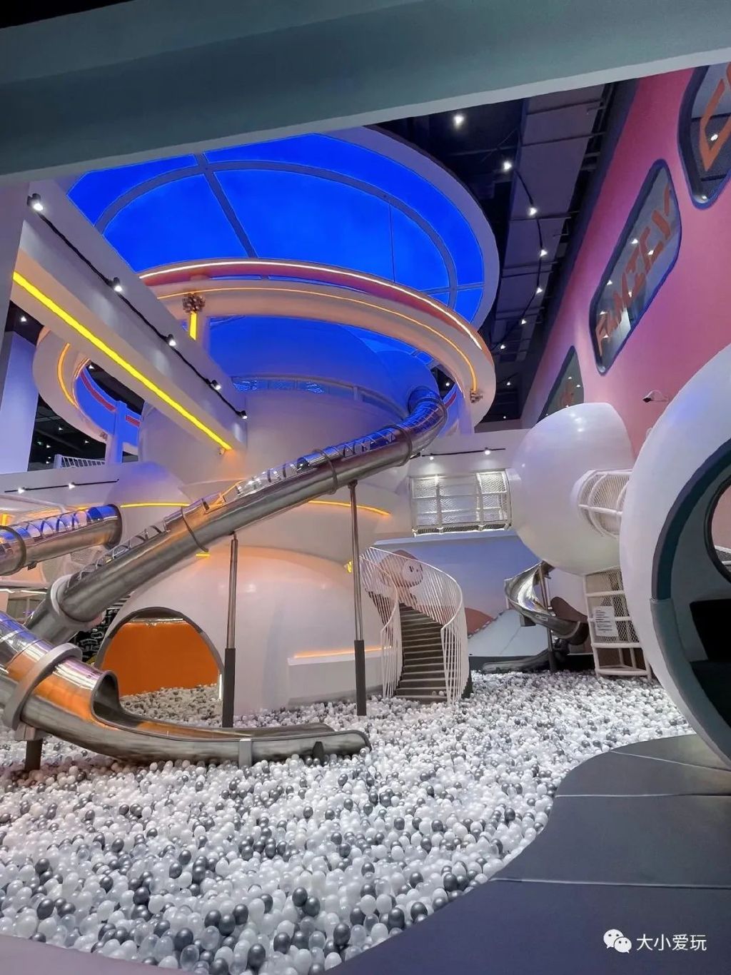 新开的可以带小孩游玩的亲子乐园,又一个超适合遛娃的室内亲子乐园