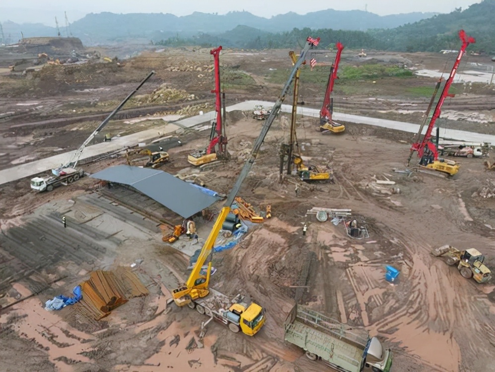 身价400亿的四川首富刘汉富,四川首富刘汉完整视频