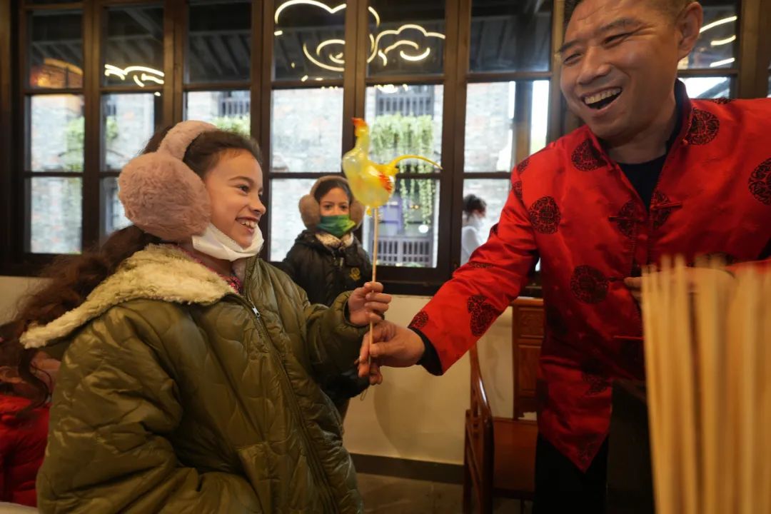 亚运吉祥物宸宸的灵感来自于哪里,亚运吉祥物宸宸粘土视频