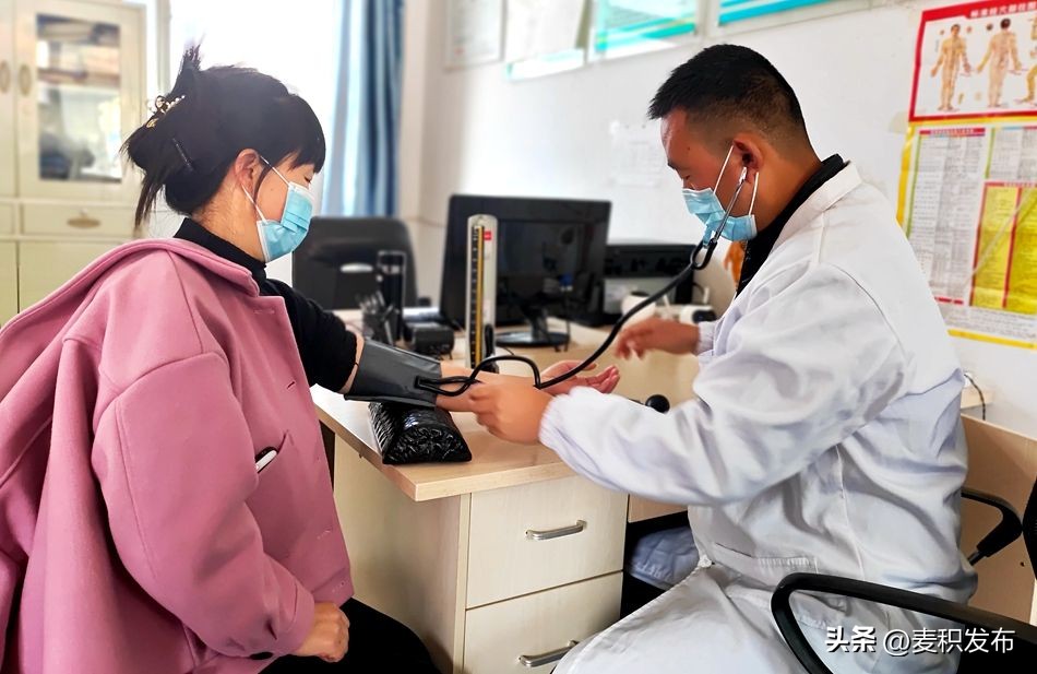 【奋进新征程建功新时代】麦积区伯阳镇:乡村卫生室村民的健康室