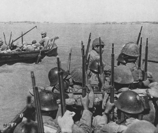 老人生日宴上儿女听完立刻报警,91岁的老人忽然说胡话