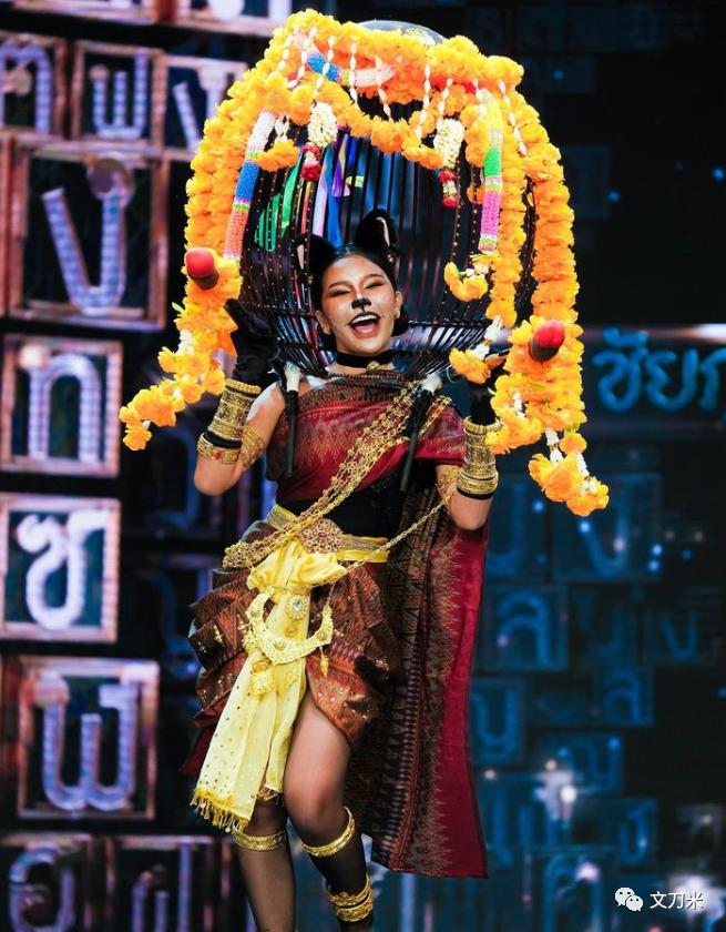 恐怕是地球最抓马的时装秀|MetGala小意思