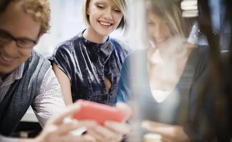 色情背后的秘密:精神*片鸦**如何奴役、改变你的大脑并让你上瘾