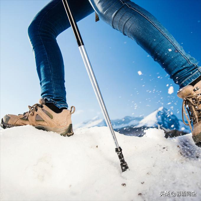 徒步靴和登山鞋有什么区别,户外登山靴怎么选