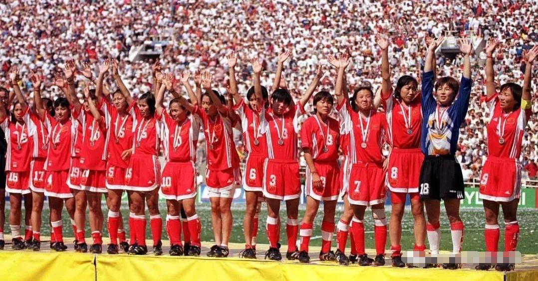 张琳艳上演首秀10分钟破门,张琳艳三球