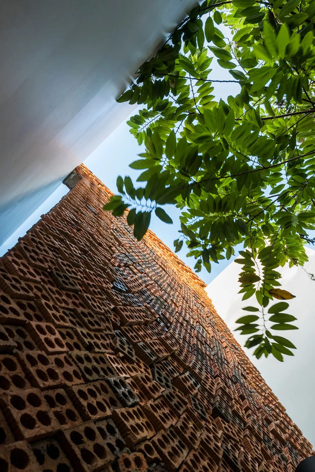 简单爱户型,红砖建筑特殊花样造型