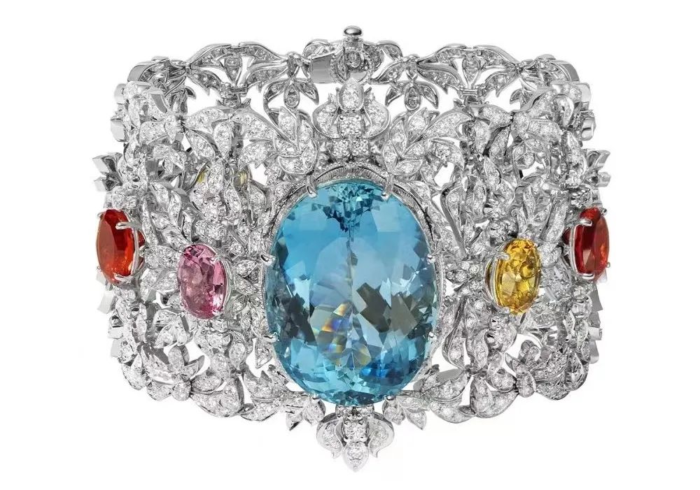 只知道王者祖母绿？它的整个家族都是“贵圈新宠”