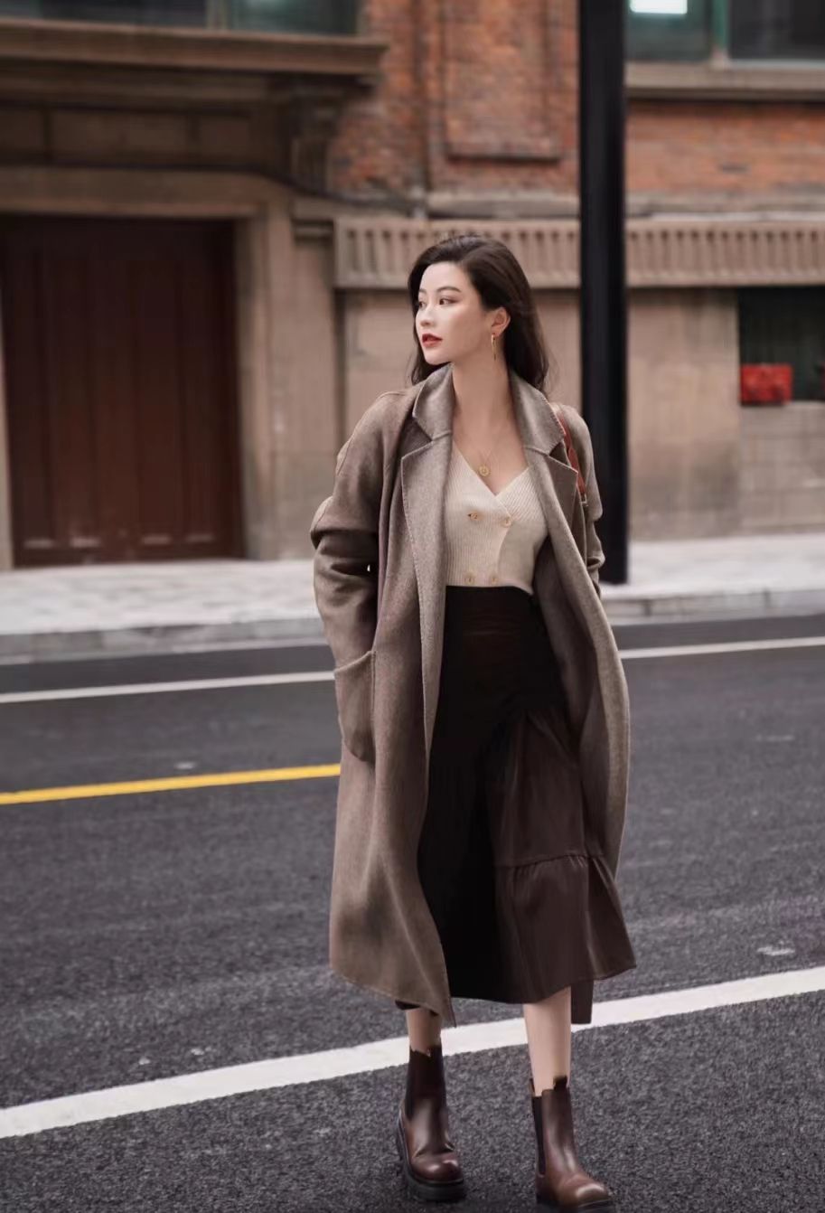 今年流行的马丁靴这样选才够时髦,今年流行什么短腿马丁靴