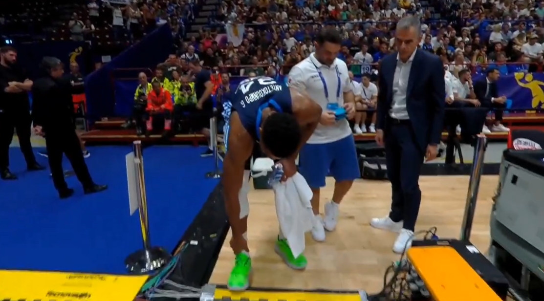 字母哥受伤膝盖回归,字母哥脚踝受伤