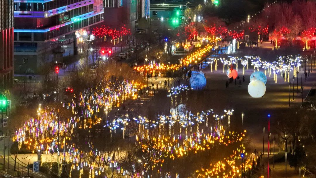 花灯初上期待与您相约泰达“于响”！（内附直播预告、临时交通管控信息）