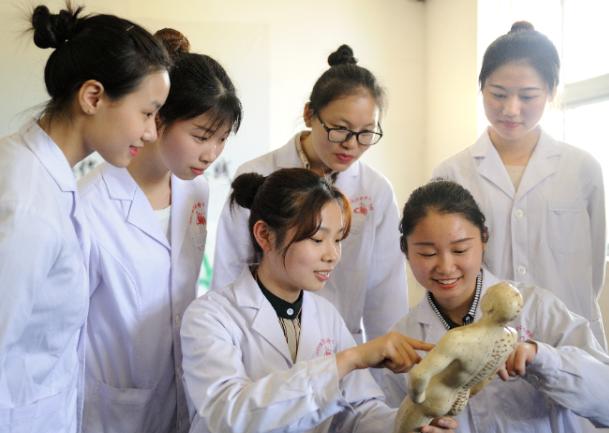 双一流大学被淘汰的专业,双一流被淘汰的985大学